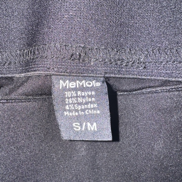 Memoi SEXY MOTO PLEATHER ACCENT SHAPING LEGGINGS S/M - Picture 4 of 4